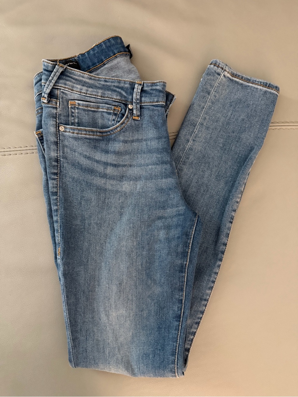 True Religion Estella Women's Light Blue Mid Rise Skinny Jeans Size 31